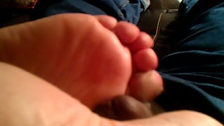 She is the wife of the footjob_5