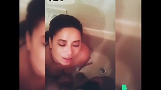 Pissing Wife